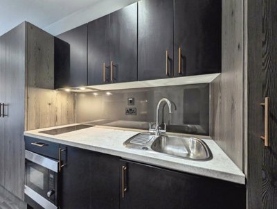 Property on City Road, NE1 2AQ