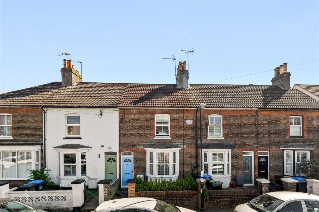 Property main image