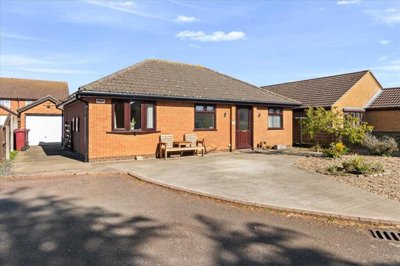 Property on Woods Meadow, DN20 9ES