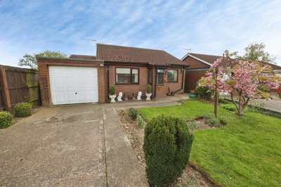 Property on Verdun Close, LN1 3XF