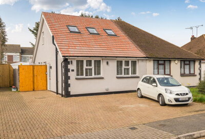 Property on Vernon Close, BR5 3AS