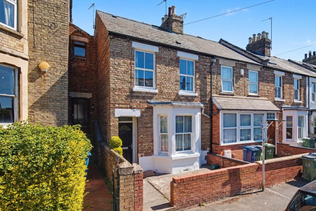 Property main image