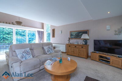 Property on SK11 9QQ