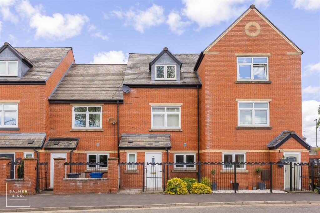 Terraced House