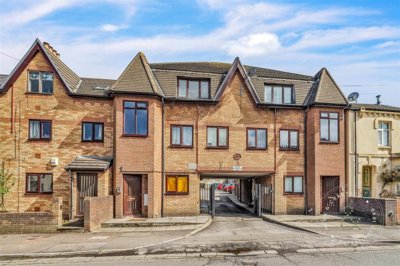 Property on Clive Road, CF5 1HG