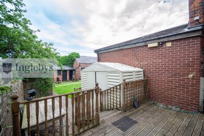 Property on TS12 1HN