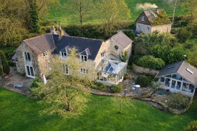 Property on GL11 6EG