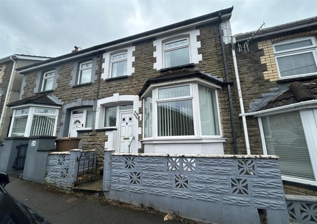 Terraced House