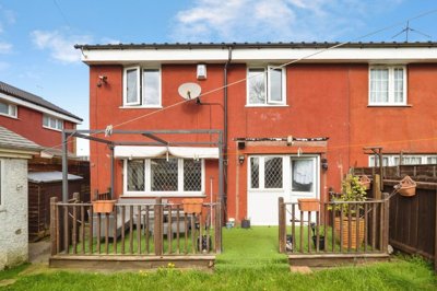 Property on Cosford Garth, HU7 4LD