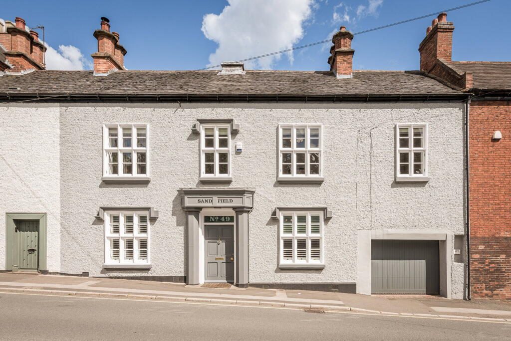 Terraced House