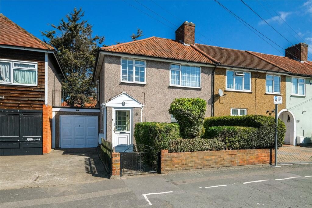 Terraced House