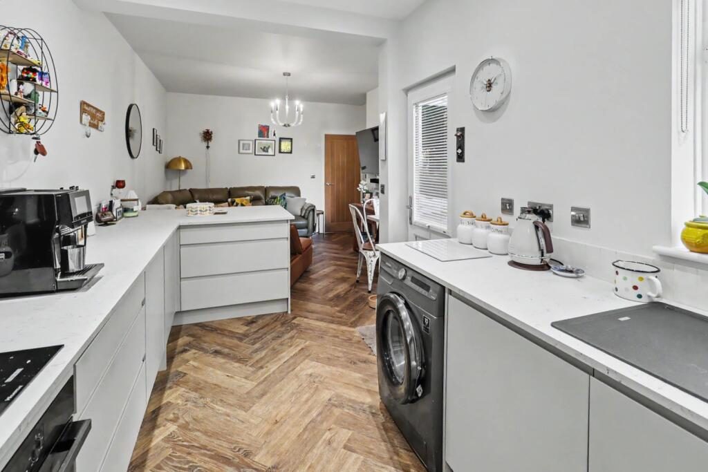 Terraced House