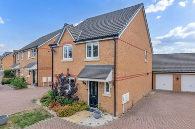 Property on Cromwell Way, SG8 7FJ