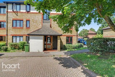 Property on Louvain Road, DA9 9DY