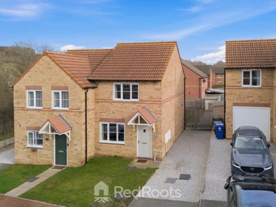 Property on Jenkin Way, DN12 4BG