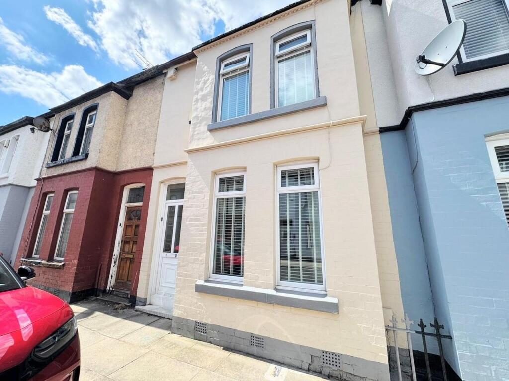 Property main image