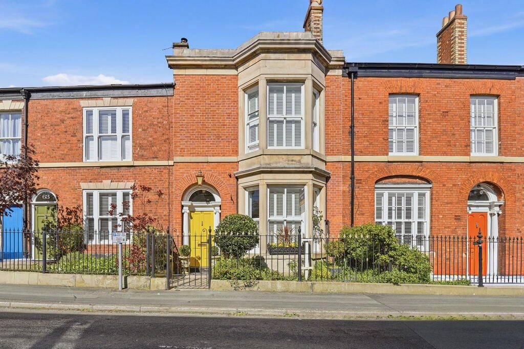 Property main image