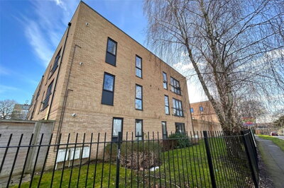 Property on Exchange Close, GU11 2FD