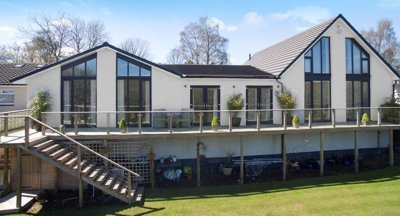 Property on Inch Keith, G74 2JZ