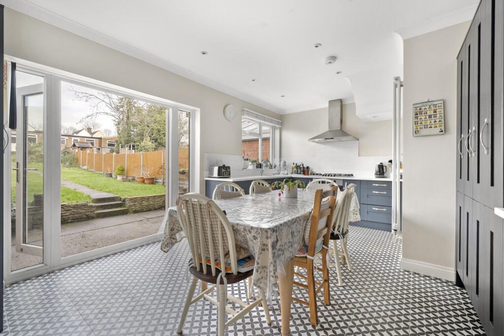 Terraced House
