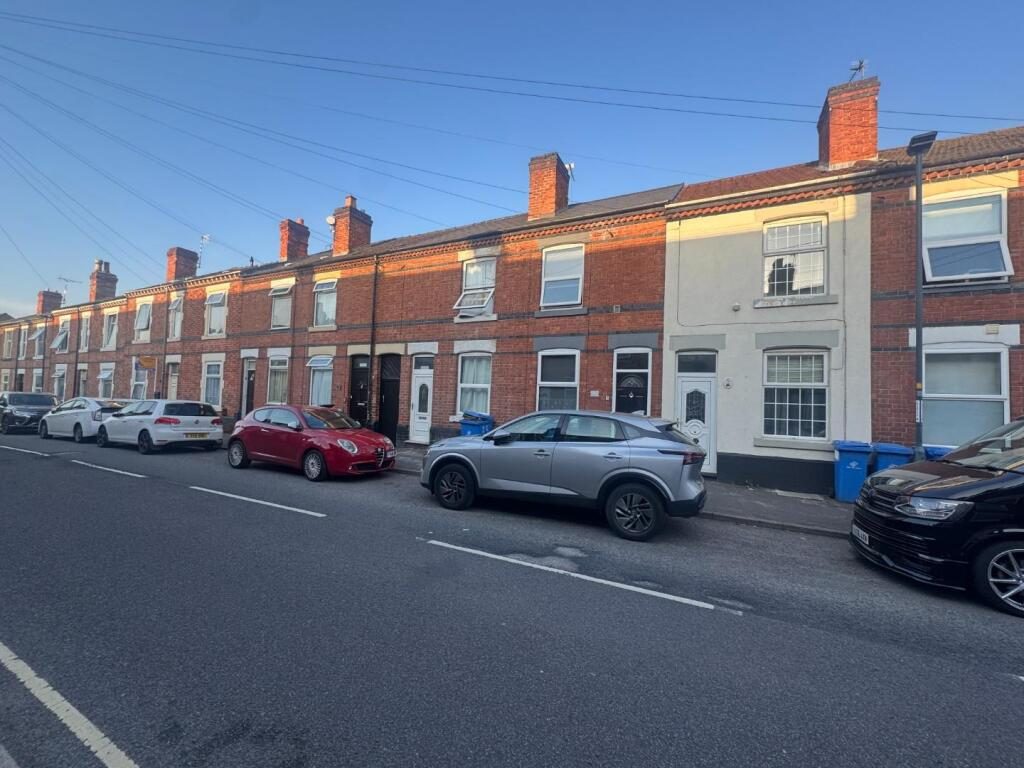 Property main image