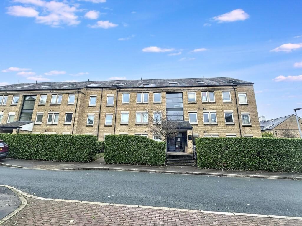 Property main image