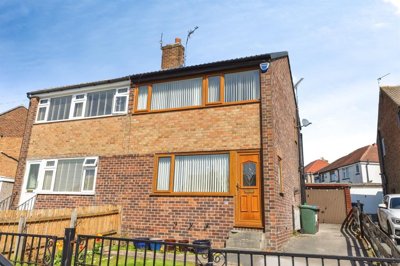 Property on Ridgeway, BD18 1PL
