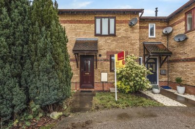 Property on Spruce Drive, OX26 3YN