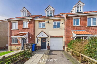 Property on Broad Fleet Close, NR32 3RA