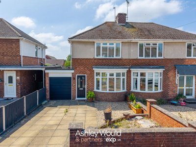 Property on Oakhill Avenue, DY10 1LZ