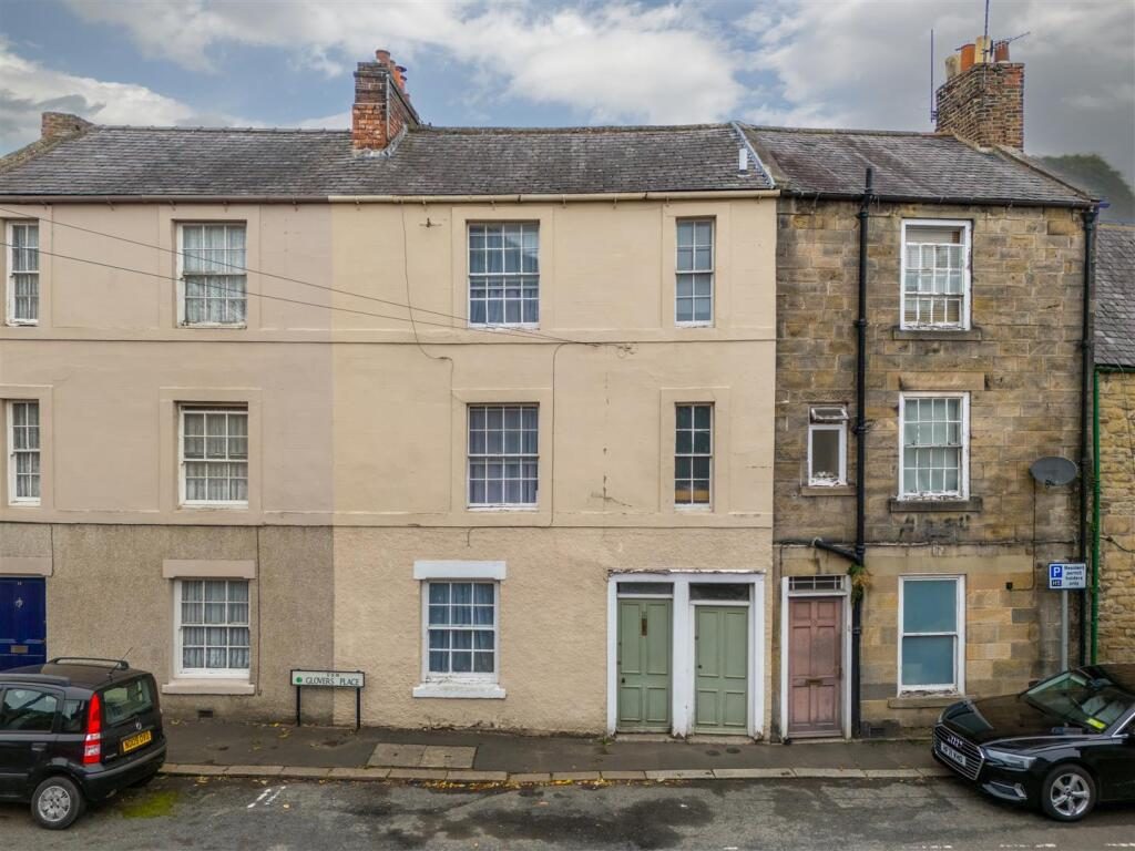 Terraced House