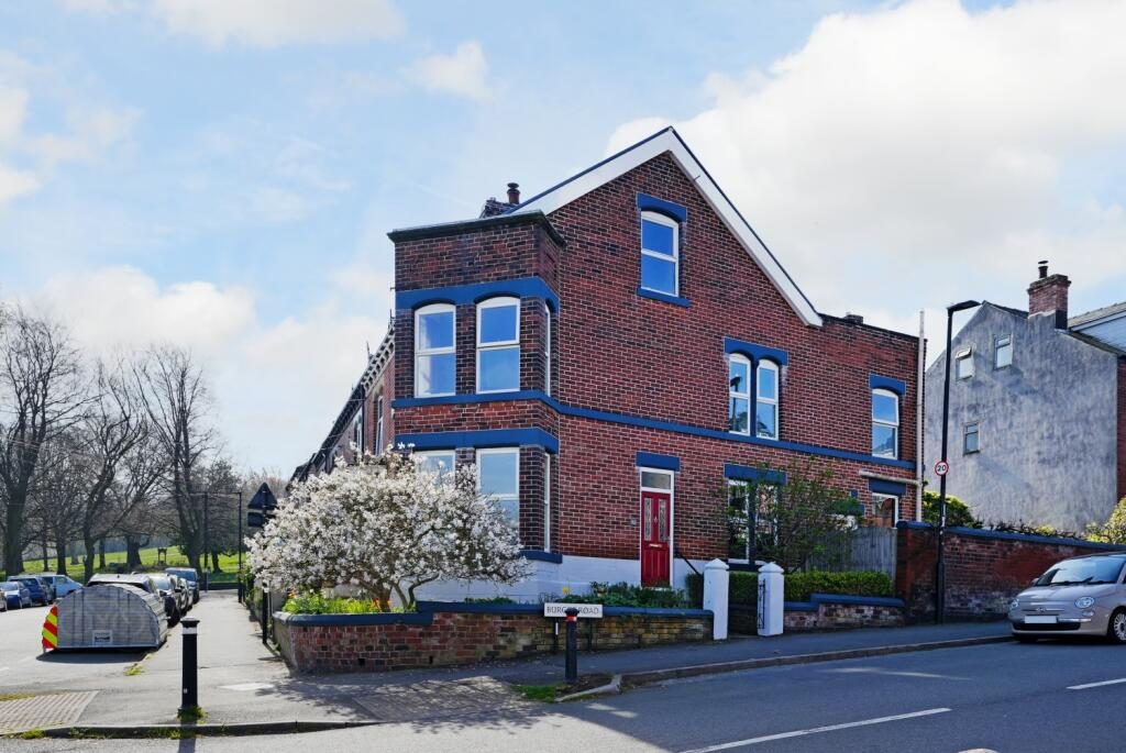 Terraced House