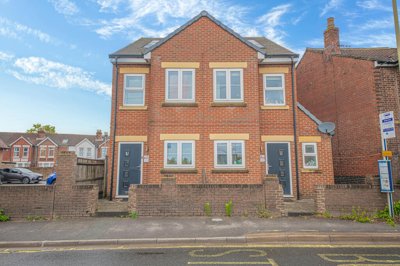 Property on Southampton Road, SO50 5QU