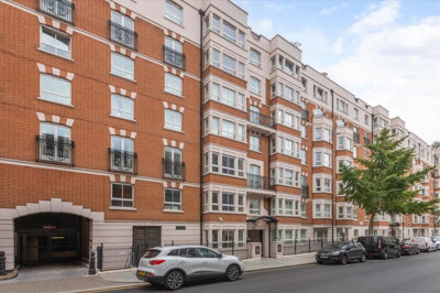 Property on Wright'S Lane, W8 5SH