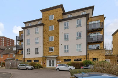 Property on Headingley Drive, BR3 1BJ