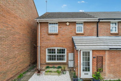 Property on Morefields, HP23 5EU