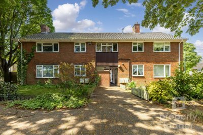 Property on Barclay Green, NR7 9QH