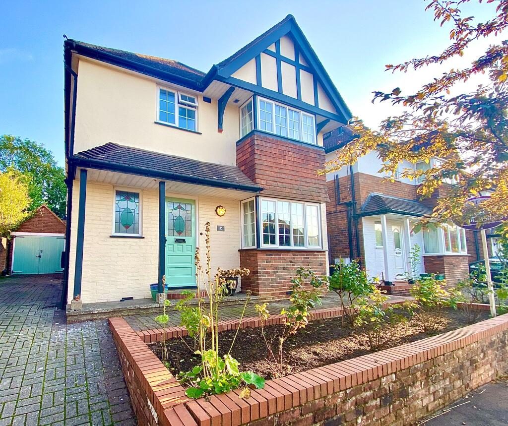 Property main image