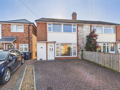 Property on Sherwood Close, BH23 2DD
