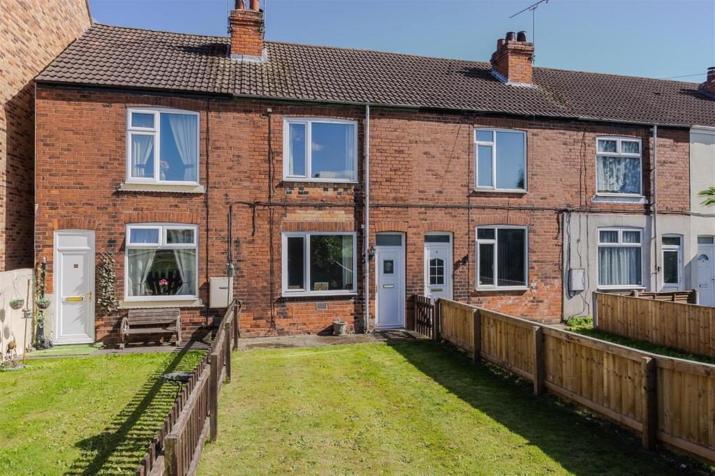 Terraced House