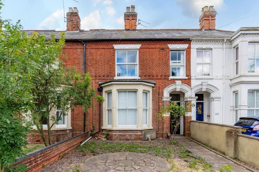Property main image