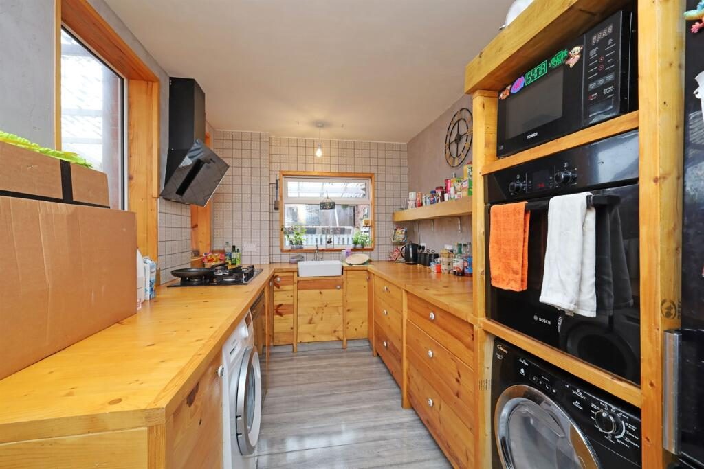 Thumbnail 12