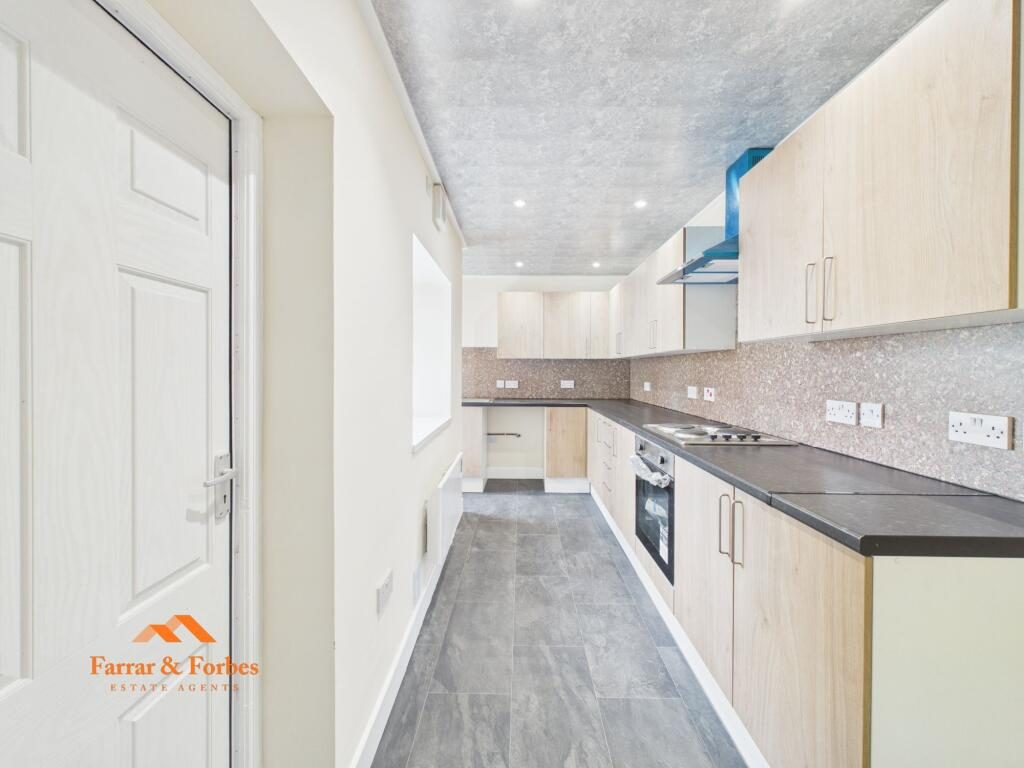 Terraced House