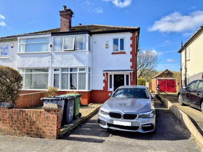 Property on Newport View, LS6 3BX