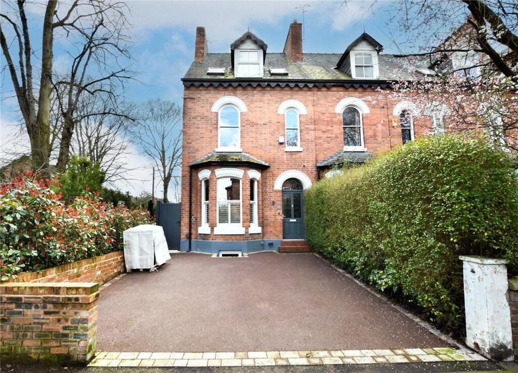 Terraced House