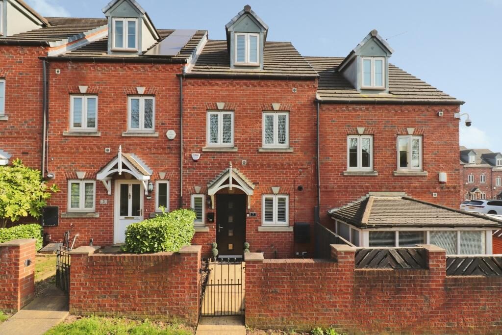 Terraced House
