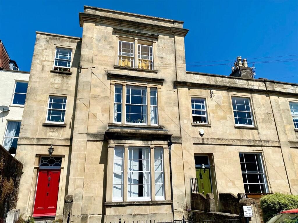 Property main image