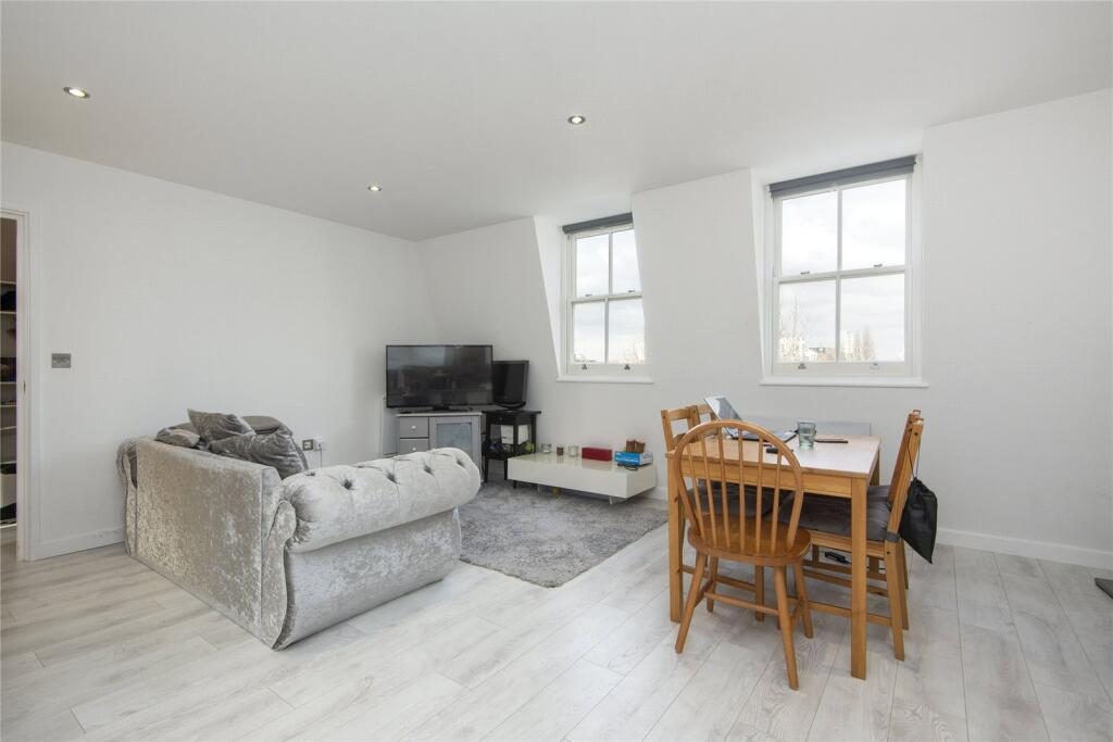 Honeyhill House, 
11 Byron Street, E14