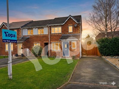 Property on Dunnock Lane, PR4 0NX