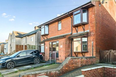Property on Brockhurst Road, HP5 3JE